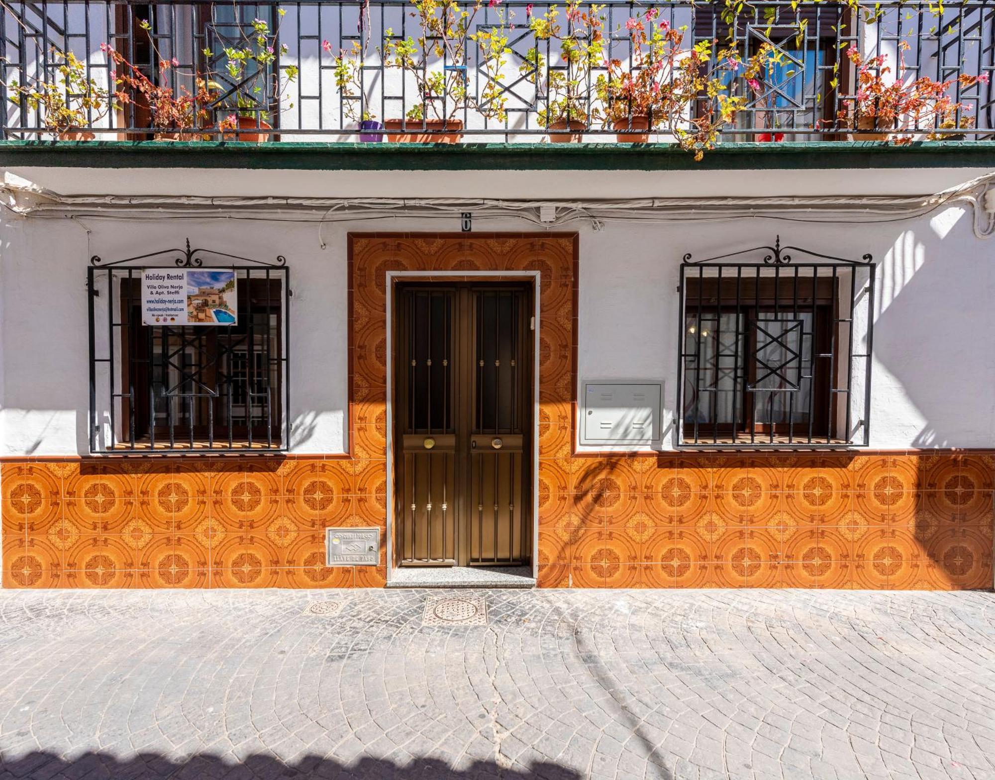 Apartamento Sol Y Playa Nerja Centro エクステリア 写真